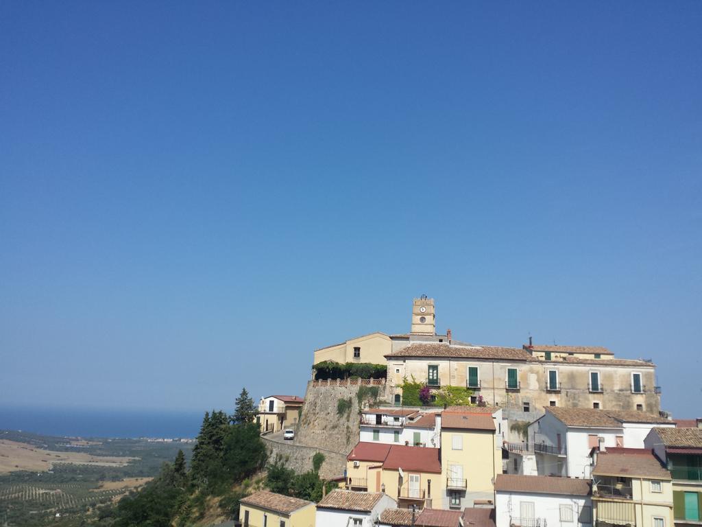 Palazzo Madeo - Residenza D'Epoca Bed & Breakfast Crosia ภายนอก รูปภาพ