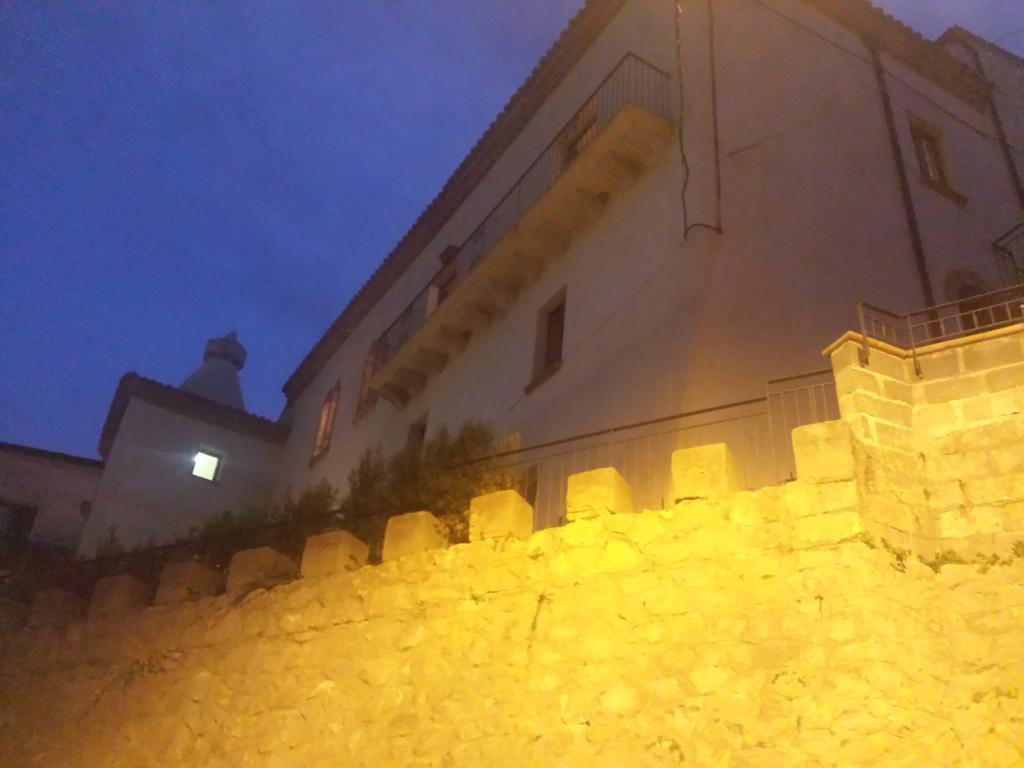 Palazzo Madeo - Residenza D'Epoca Bed & Breakfast Crosia ภายนอก รูปภาพ